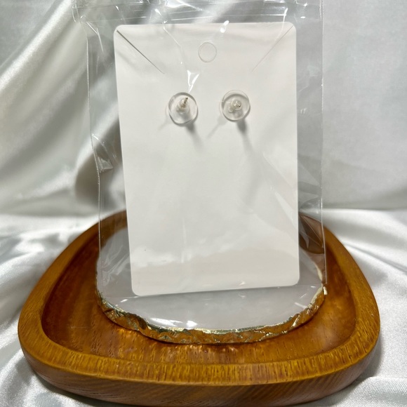 Blue Green Dangle Earrings - Picture 3 of 3